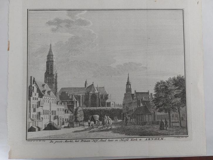 4 / Arnhem Grote Markt stadhuis  en de kerk van J.C. Philips, Antiek en Kunst, Kunst | Etsen en Gravures, Ophalen of Verzenden