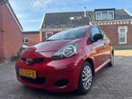 ZEER MOOIE! Toyota Aygo 1.0 12V Vvt-i 5DRS 2011 NIEUWE APK!, Auto's, Toyota, Voorwielaandrijving, Stof, 4 stoelen, 68 pk