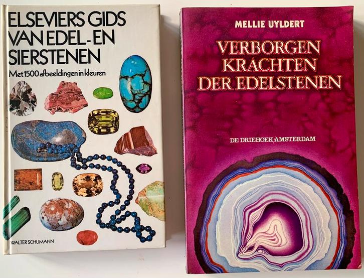 Edelstenen, 2 boeken, Boeken, Esoterie en Spiritualiteit, Zo goed als nieuw, Achtergrond en Informatie, Spiritualiteit algemeen