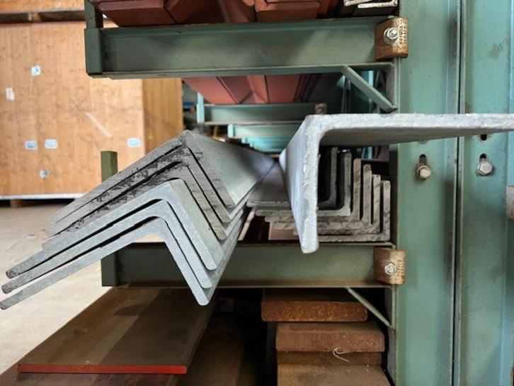 2347. Hoekijzer / hoekprofiel / hoeklijn / nieuw, Doe-het-zelf en Verbouw, Metalen, Nieuw, IJzer, Ophalen