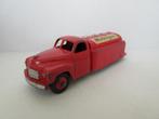 Dinky Toys Petrol Tanker "Mobilgas" nr. 440, Ophalen of Verzenden, Gebruikt, Bus of Vrachtwagen