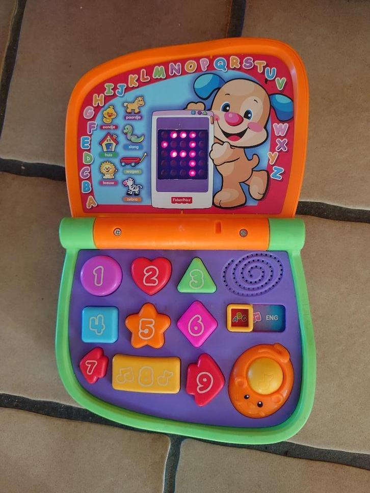 Fisher Price laptop leren cijfers engels, Kinderen en Baby's, Speelgoed | Fisher-Price, Gebruikt, Overige typen, Met licht, Met geluid