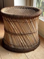 Vintage rotan kruk, bamboe plantenstandaard, bijzettafeltje, Huis en Inrichting, Minder dan 55 cm, Gebruikt, Bohemian, vintage