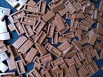 50x bruine (Reddish brown) Lego tile 1x2 (3069), Ophalen of Verzenden, Zo goed als nieuw, Losse stenen, Lego