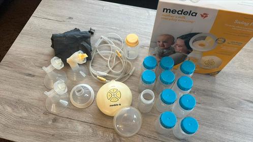 Zeer volledige Medela swing flex kolf, Kinderen en Baby's, Babyvoeding en Toebehoren, Zo goed als nieuw, Borstkolf, Ophalen of Verzenden
