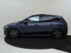 Mercedes-Benz B-klasse 180 AMG Line / Stoelverwarming / 360G, Gebruikt, 4 cilinders, Blauw, Origineel Nederlands