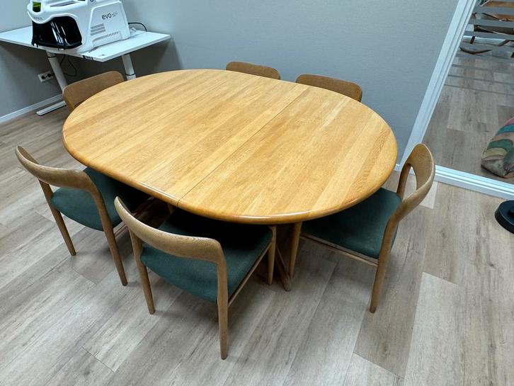 Uniek: dining table Niels O Möller met 6 stoelen nr. 75, Huis en Inrichting, Tafels | Eettafels, Gebruikt, 100 tot 150 cm, 150 tot 200 cm