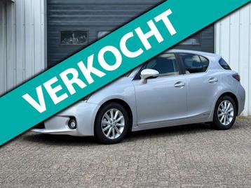 Lexus CT 200h Business Line AUTOMAAT / NAVI / CRUISE / APK beschikbaar voor biedingen