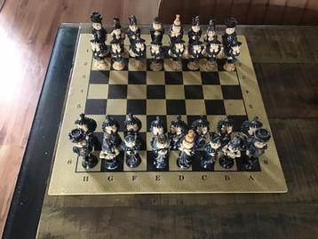 Laven schaakspel compleet.