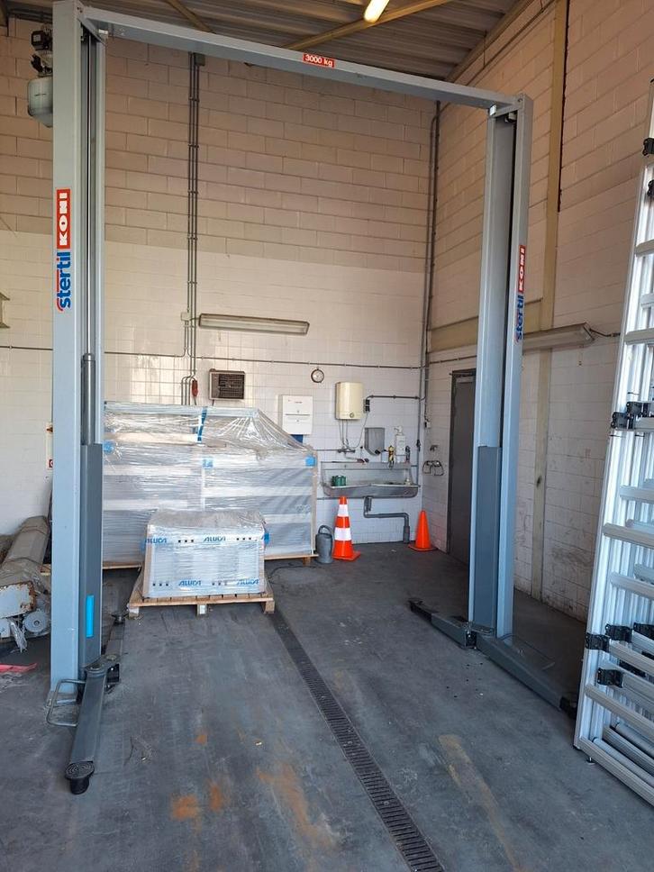 Hefbrug 2 koloms Koni sk2030 3000 kg hydraulisch vloervrij, Auto diversen, Autogereedschap, Ophalen