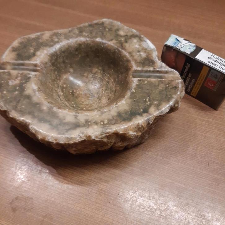 Vintage Stenen Asbak, Huis en Inrichting, Woonaccessoires | Overige, Gebruikt, Ophalen of Verzenden