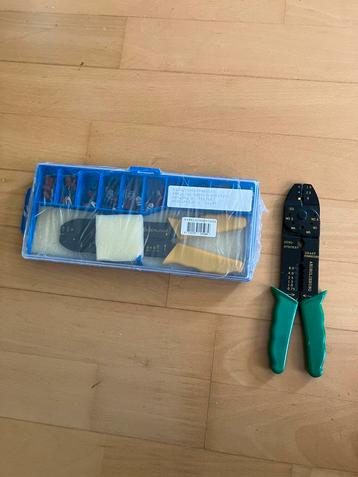 1 kabelschoentangset, en 1 kabelschoentang beschikbaar voor biedingen