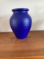 Design / Vintage Vaas – Lapis Lazuli Blauw – 29 cm, Blauw, Aardewerk of Porselein, Ophalen of Verzenden, Zo goed als nieuw
