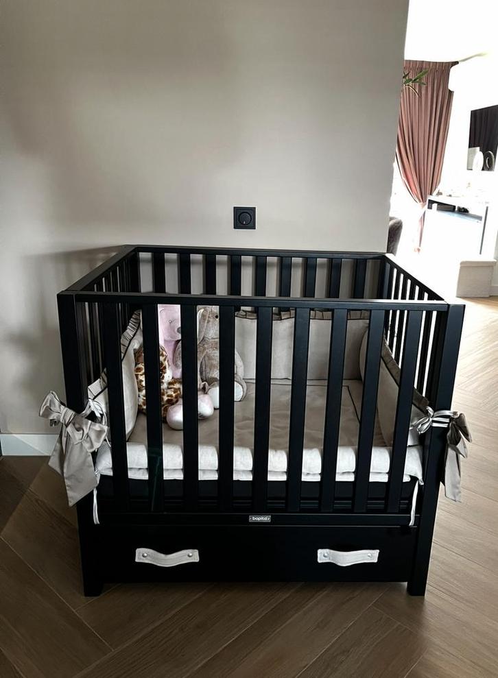 Zwarte Babybox Rechthoekig - In Prima Staat!, Kinderen en Baby's, Babywiegjes en Ledikanten, Zo goed als nieuw, Ledikant, Ophalen of Verzenden