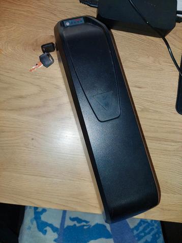 Fatbike Accu V8 Gebruikt goede staat  beschikbaar voor biedingen