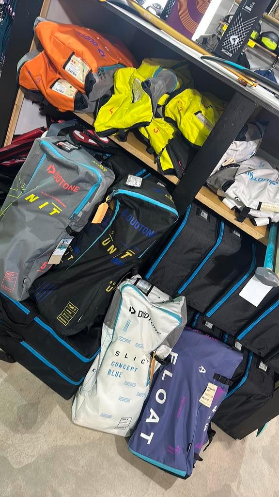 Duotone Unit (ook SLS&D/lab)/Slick/Float *NEW*, Watersport en Boten, Wingsurfen, Zo goed als nieuw, Wingsurf-wing, Ophalen