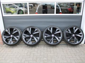Audi RS6 C8 22 inch 5x112 OEM Wielen te koop! beschikbaar voor biedingen