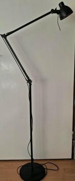 Ikea Staande Leeslamp, Huis en Inrichting, Lampen | Vloerlampen, Gebruikt, Ophalen of Verzenden, Modern, Metaal