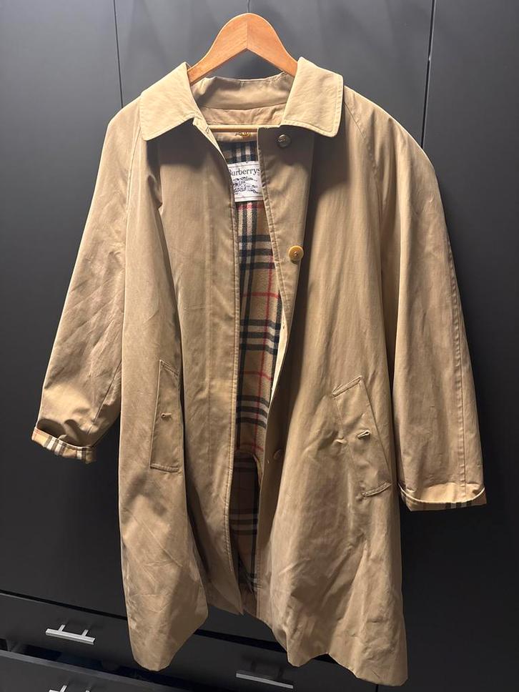Orginele Burberry Trenchcoat, Kleding | Dames, Jassen | Winter, Gedragen, Maat 38/40 (M), Beige, Ophalen of Verzenden