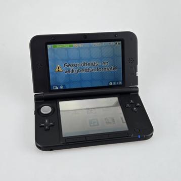 Nintendo 3DS XL Grijs inclusief oplader beschikbaar voor biedingen