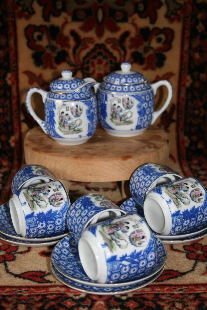 Chinees Porselein "Thee-servies", Antiek en Kunst, Antiek | Porselein, Ophalen of Verzenden