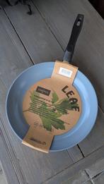 GERO LEAF koekenpan met keramische coating 28 cm
NIEUW, Keramische plaat, Ophalen of Verzenden, Koekenpan of Braadpan, Nieuw