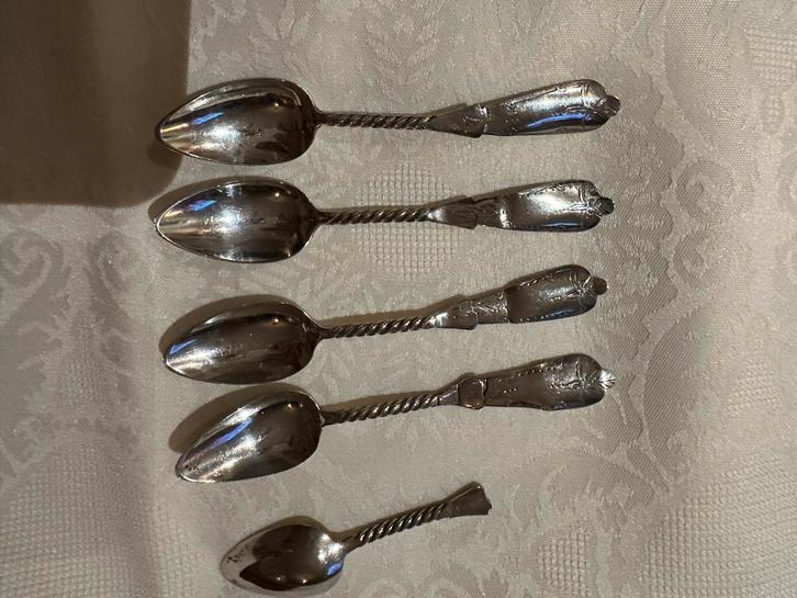 Antieke Zilveren Lepels theelepels met Gedraaide Steel, Antiek en Kunst, Antiek | Bestek, Ophalen