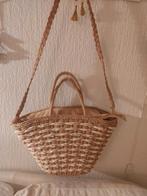 Vet leuke rieten tas met binnenvak, Ophalen of Verzenden, Rond, Riet
