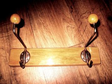 Vintage wand - kapstok hout en metaal- German wall coat rack beschikbaar voor biedingen