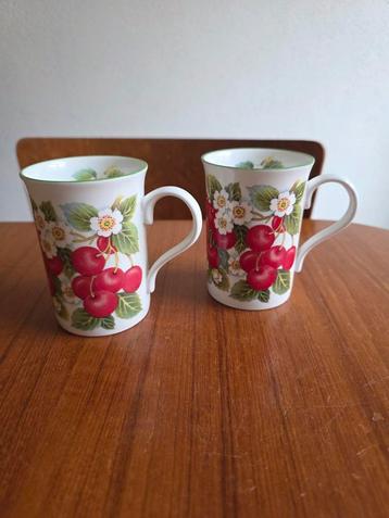 Crown Trent Cherry kopjes - set van 2 beschikbaar voor biedingen