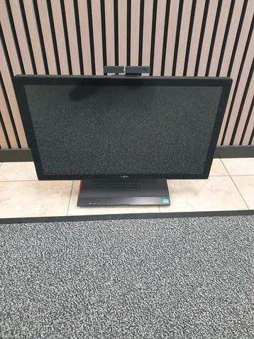 Fujitsu all in one beschikbaar voor biedingen