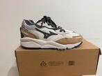 Te koop nieuwe Mizuno Sky Medal B maat 40, Postlaan 3, Beige, Nieuw, Ophalen of Verzenden