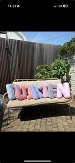 Te koop partij letterkussens kinderkamer, Ophalen of Verzenden, Nieuw, Kleed of Kussen
