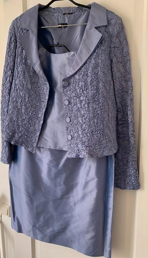 Moq zijde gelegenheidskostuum maat: 46/48, Kleding | Dames, Jasjes, Kostuums en Pakken, Zo goed als nieuw, Maat 46/48 (XL) of groter