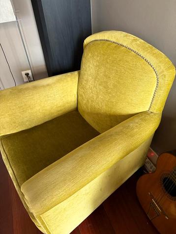 Groene fauteuil - Vintage charme beschikbaar voor biedingen