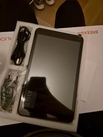 Tablet + Toetsenbord - Nieuw! beschikbaar voor biedingen