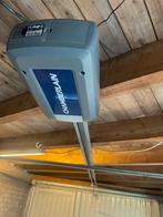 Chamberlain / garagedeur-opener -  NEW april 2025, Doe-het-zelf en Verbouw, Deuren en Horren, Ophalen of Verzenden, 120 cm of meer
