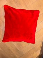 2x rood ikea kussen - zacht - groot / als nieuw, Ophalen of Verzenden, Zo goed als nieuw, Rood, Vierkant