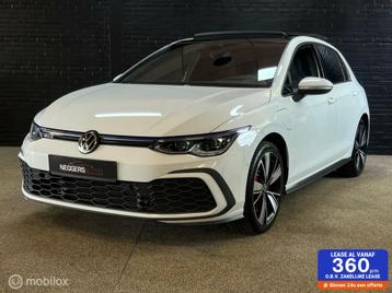 Volkswagen Golf GTE 1.4 eHybrid 245 pk | IQ Lights | Pano | beschikbaar voor biedingen