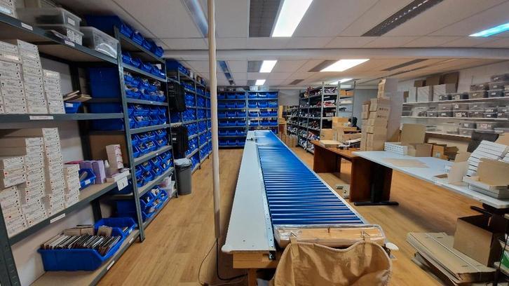 E-commerce onderneming (2 Magento + Bol), Zakelijke goederen, Exploitaties en Overnames