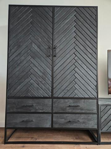 Mangohouten Visgraat kast - Zo Goed Als Nieuw - afbeelding 2