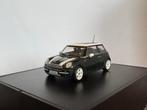 Mini-Cooper One 2005 Hatchback Ultra Green Minichamps 1:43, Ophalen of Verzenden, Zo goed als nieuw, Auto, MiniChamps