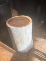 Houtblok tafel zitje, Huis en Inrichting, Tafels | Salontafels, Minder dan 50 cm, 50 tot 100 cm, Ophalen of Verzenden, Zo goed als nieuw