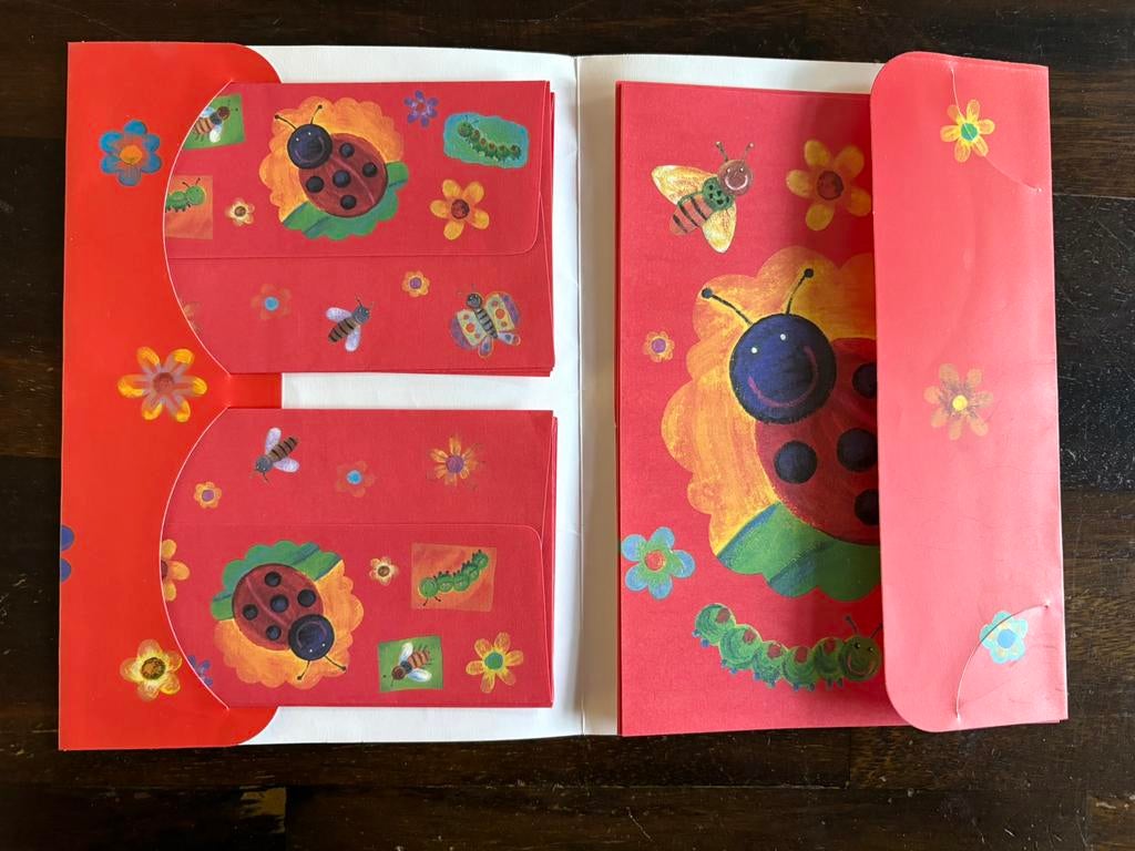Complete vintage set kinder briefpapier enveloppen en papier, Ophalen, Zo goed als nieuw