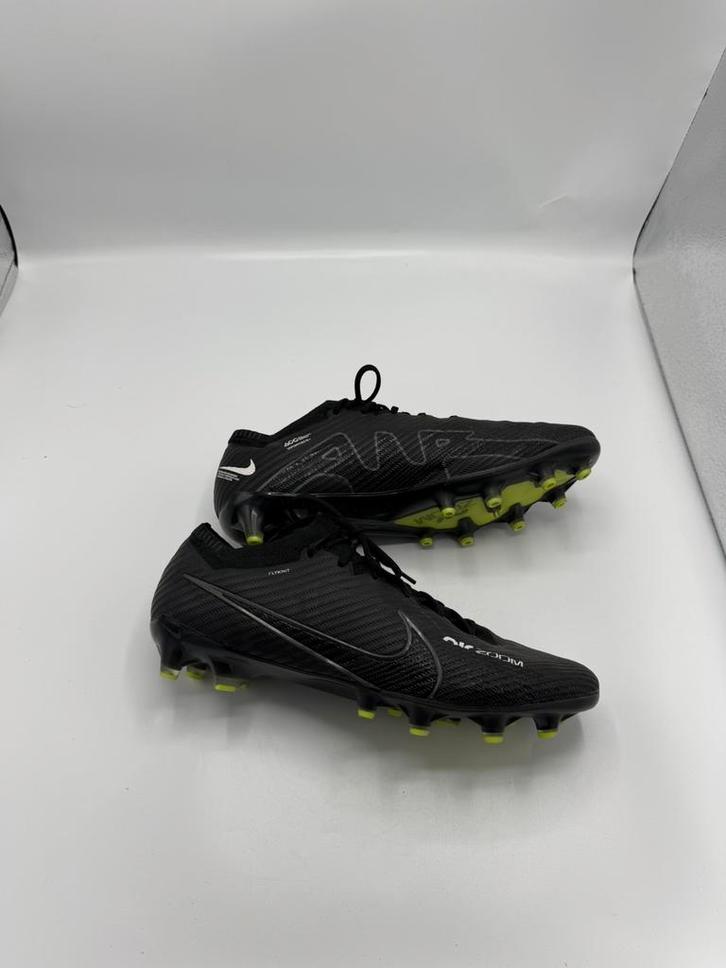Nike Mercurial vapor voetbalschoenen, Sport en Fitness, Voetbal, Zo goed als nieuw, Schoenen, Maat XS of kleiner, Ophalen of Verzenden
