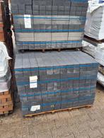 Nette partij Longstones - Grijs/zwart - 28,8m², Tuin en Terras, Ophalen of Verzenden, Zo goed als nieuw, Beton, Klinkers