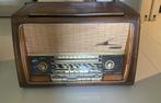 Antieke radio met platenspeler, Audio, Tv en Foto, Gebruikt, Ophalen of Verzenden