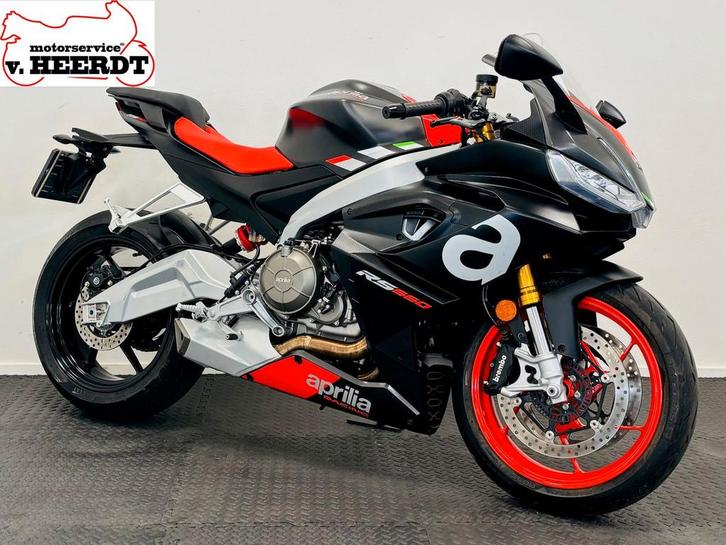APRILIA RS 660 35 KW (bj 2024) 6,303 km RS660, Motoren, Motoren | Aprilia, Bedrijf, Super Sport