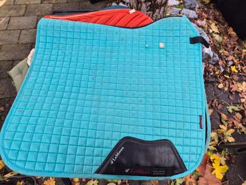 Lemieux dekje licht blauw dressuur  beschikbaar voor biedingen