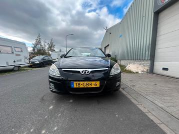 Hyundai i30 1.6i Cvvt 126pk Blue 2008 Zwart beschikbaar voor biedingen